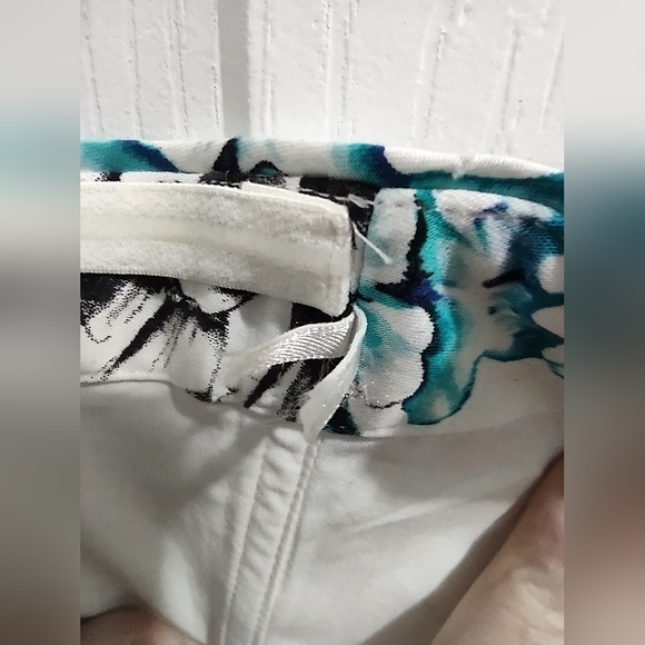 Floral Corset Top - Picture 8 of 9